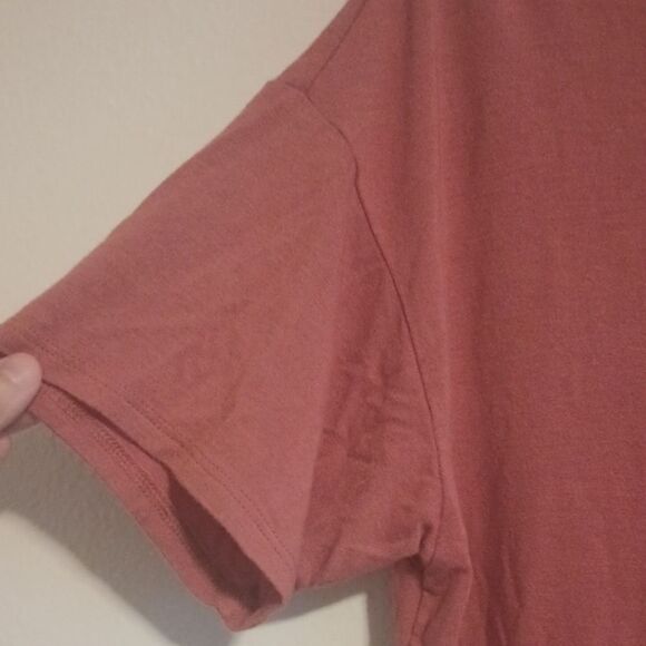 American Eagle Soft & Sexy Brick Red V-neck Shirt Women's Sz Small Petite - Picture 7 of 7